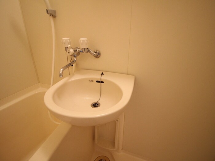 物件内観写真10　(洗面)