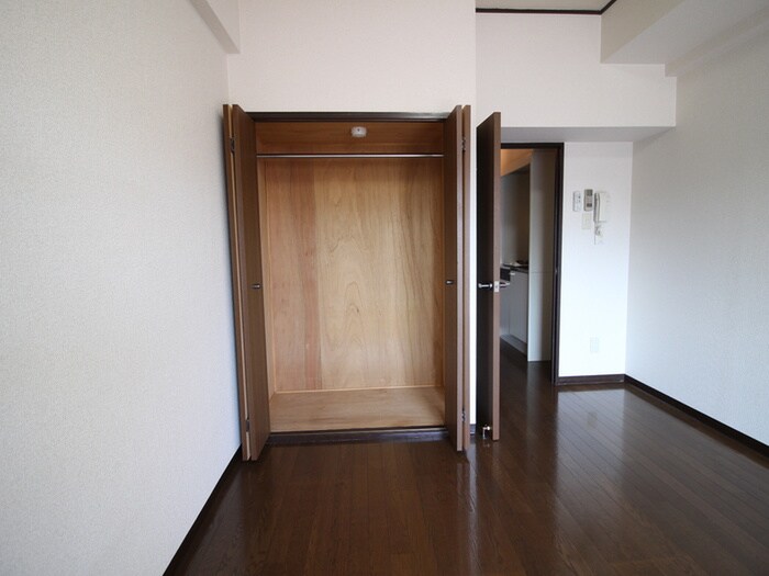 物件内観写真12　(居室)