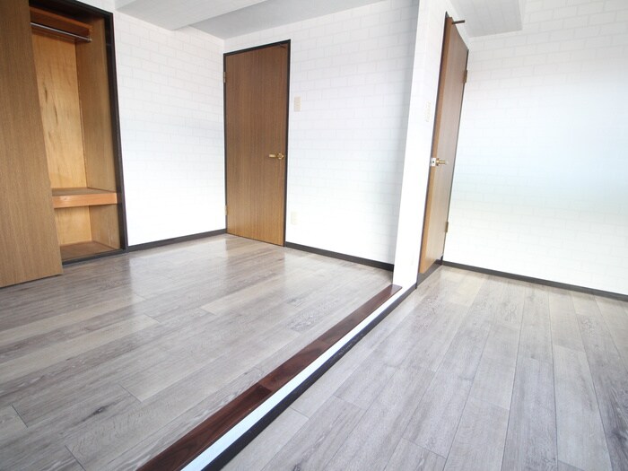物件内観写真22　(居室)