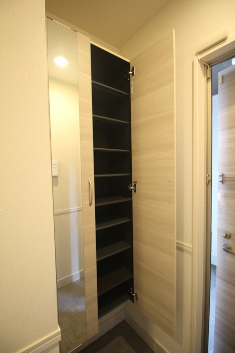 物件内観写真17　(靴箱)