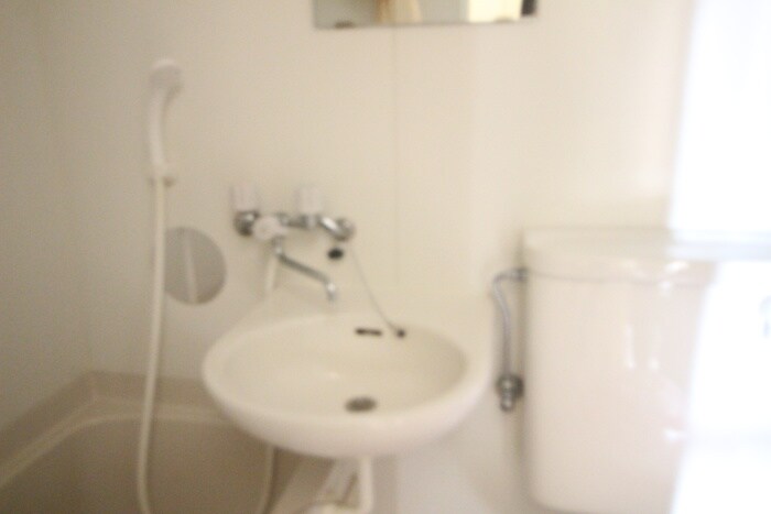 物件内観写真12　(洗面)