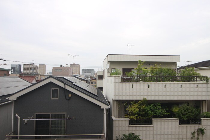 物件内観写真15　(室内からの展望)