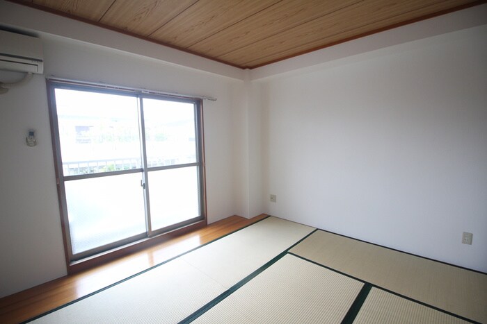 物件内観写真22　(居室)