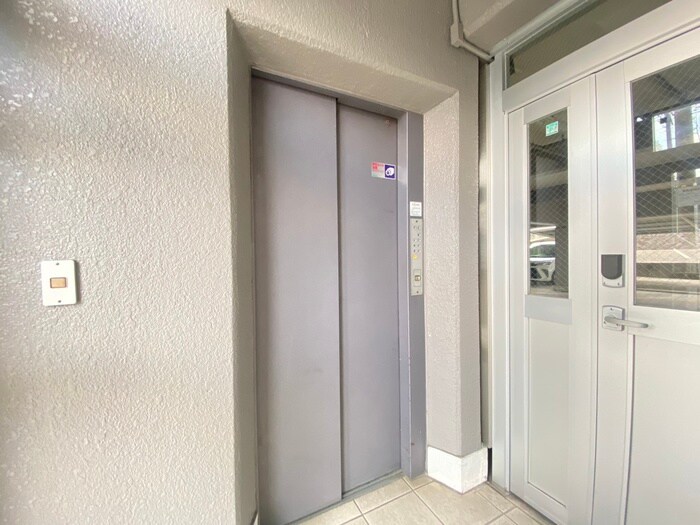 物件外観写真3　(建物設備)