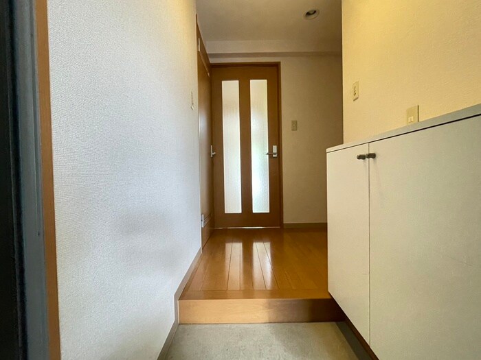 物件内観写真19　(廊下)