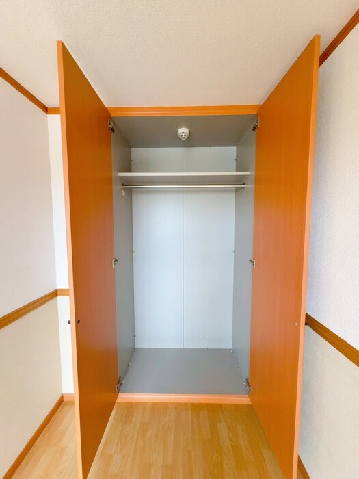 物件内観写真15　(収納)