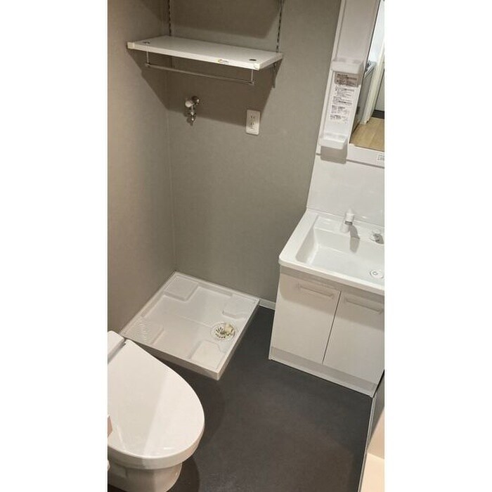 物件内観写真7　(洗面)