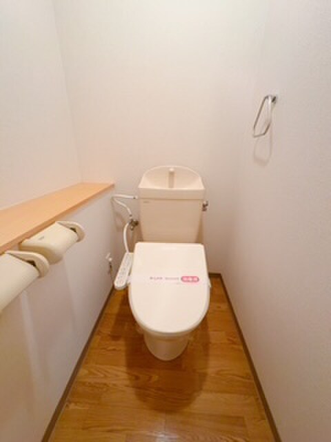 物件内観写真13　(トイレ)