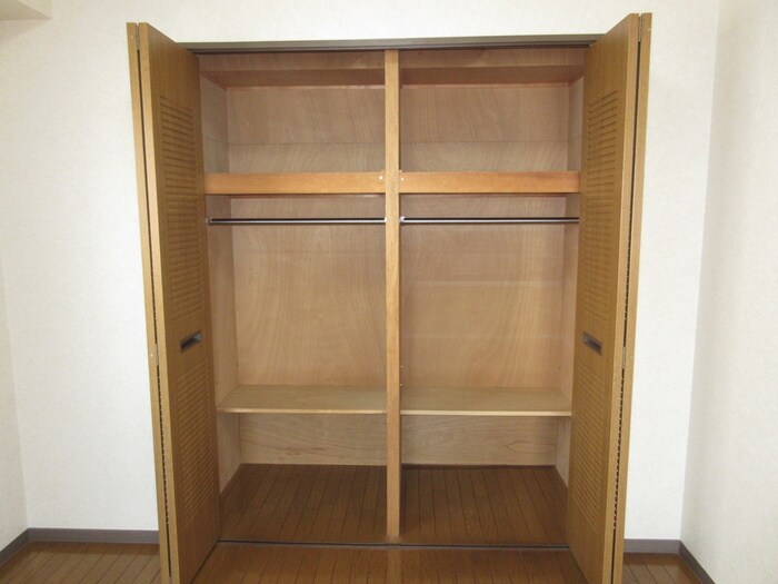 物件内観写真9　(収納)