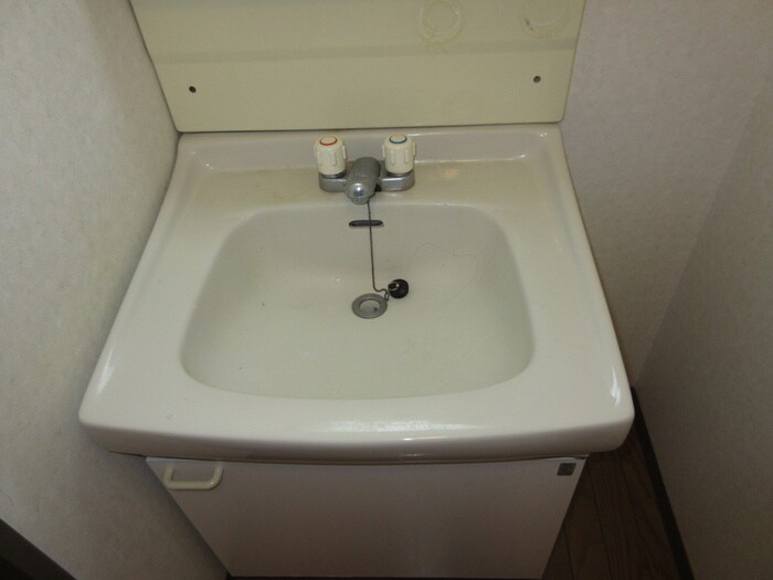 物件内観写真11　(洗面)