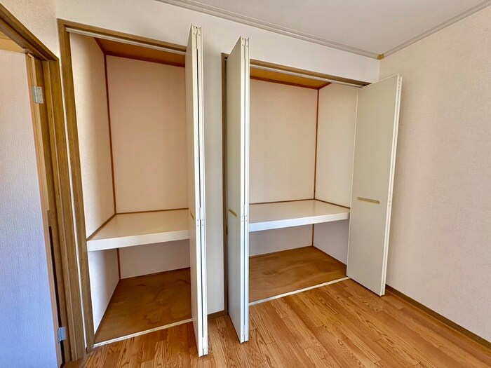 物件内観写真9　(収納)