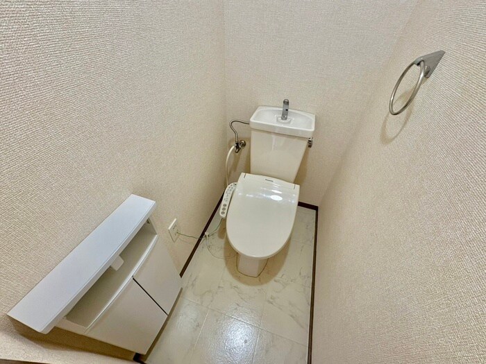 物件内観写真12　(トイレ)