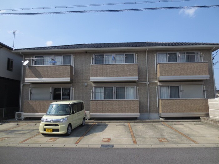 物件外観写真2　(外観写真)