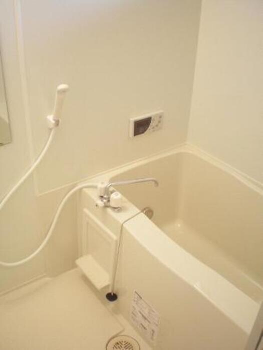 物件内観写真10　(バス／シャワールーム等)