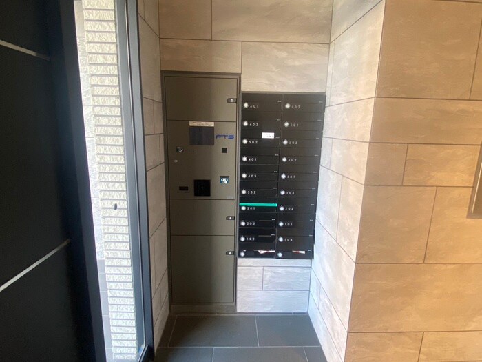 物件外観写真6　(建物設備)