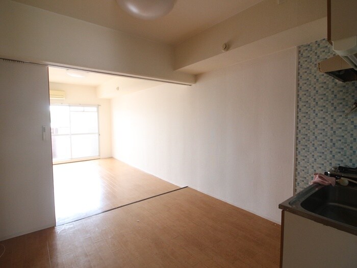 物件内観写真8　(内観写真)