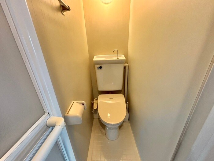 物件内観写真9　(トイレ)