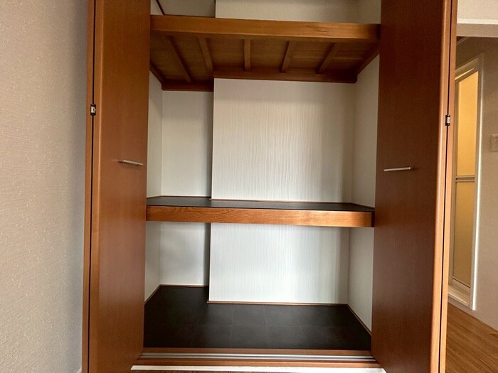 物件内観写真11　(収納)