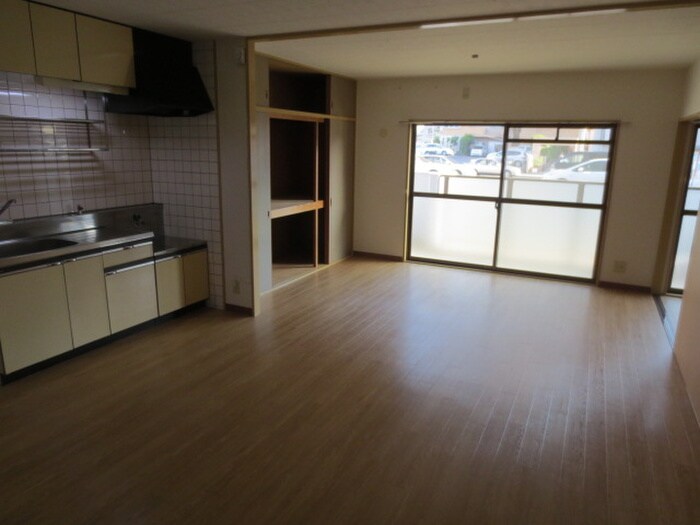 物件内観写真7　(居室)