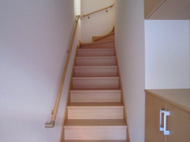 物件内観写真7　(廊下)