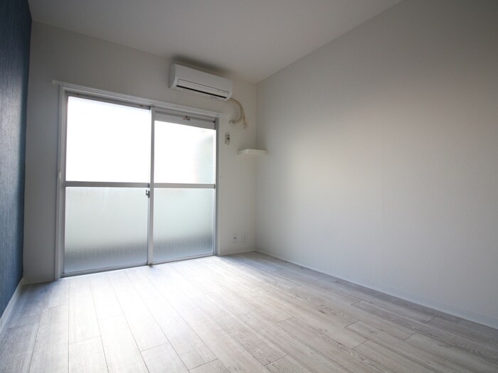 物件内観写真6　(居室)