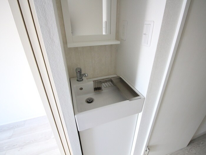 物件内観写真10　(洗面)