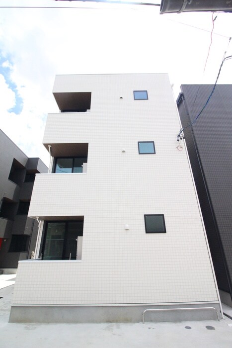 物件外観写真3　(外観写真)