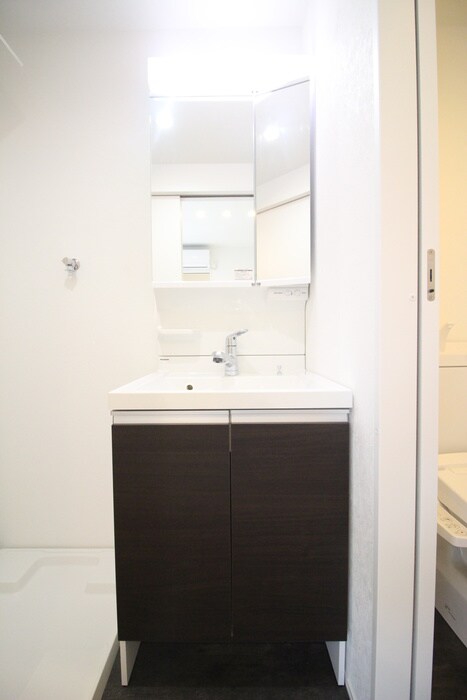 物件内観写真12　(洗面)