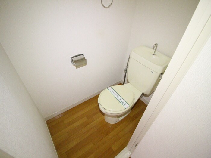 物件内観写真15　(トイレ)