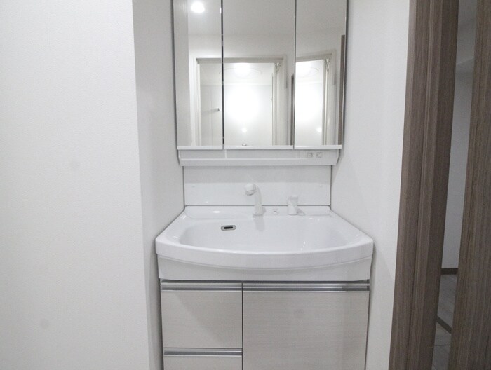 物件内観写真16　(洗面)
