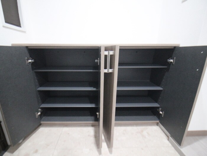 物件内観写真19　(靴箱)