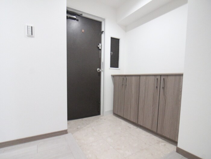 物件内観写真20　(玄関)