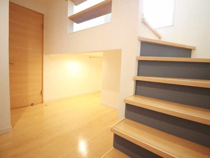 物件内観写真17　(廊下)