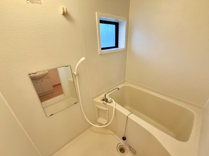 物件内観写真10　(バス／シャワールーム等)