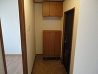 物件内観写真14　(玄関)