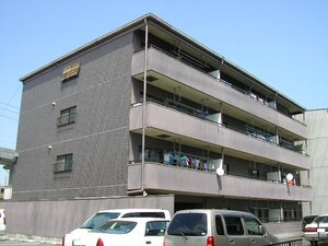 サンパーク道間外観写真