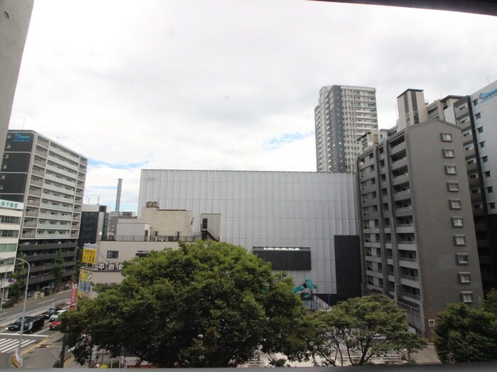 物件内観写真20　(室内からの展望)