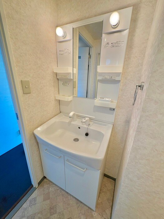 物件内観写真10　(洗面)