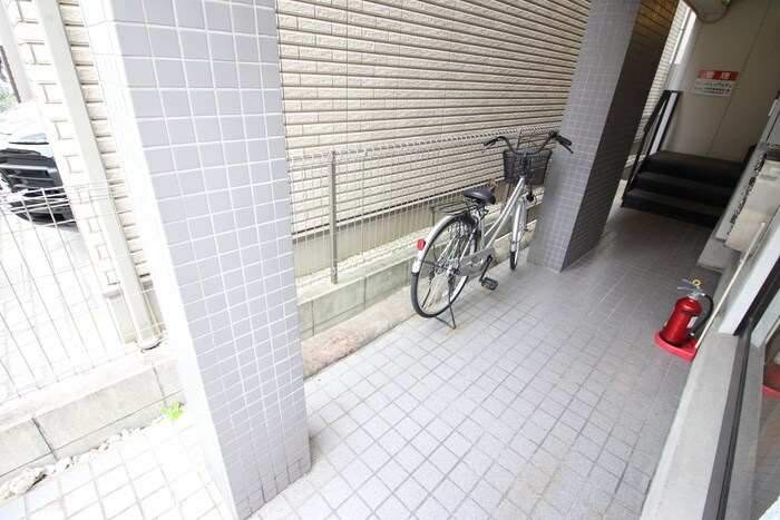 物件外観写真6　(外観写真)