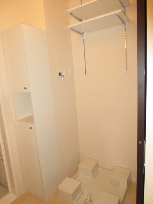 物件内観写真19　(洗濯機置場)