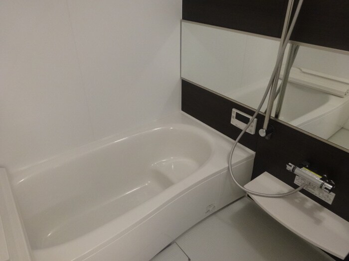 物件内観写真12　(バス／シャワールーム等)