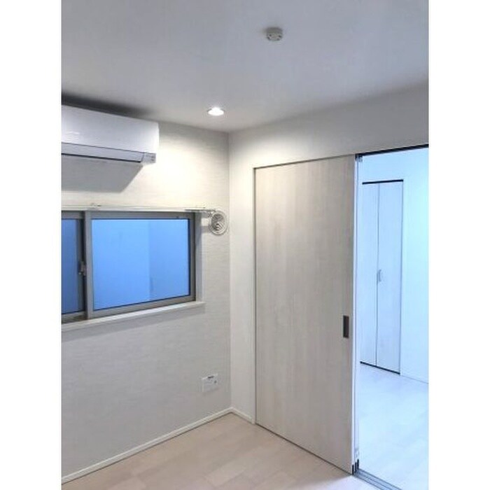 物件内観写真11　(内観写真)