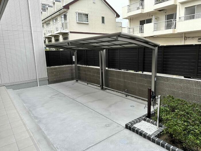 物件外観写真5　(駐輪場)