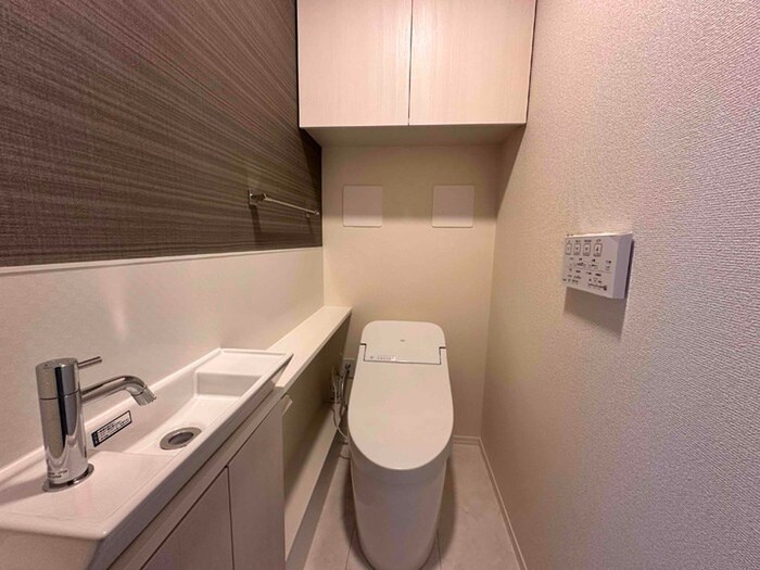 物件内観写真10　(トイレ)