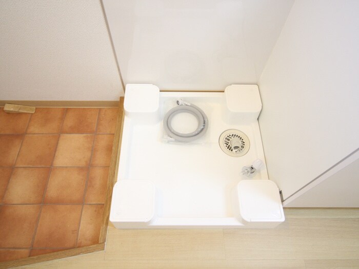 物件内観写真19　(洗濯機置場)