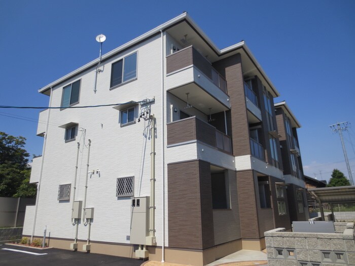 ブリーズ　スクエアの物件外観写真