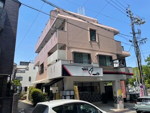 １９ビル外観写真