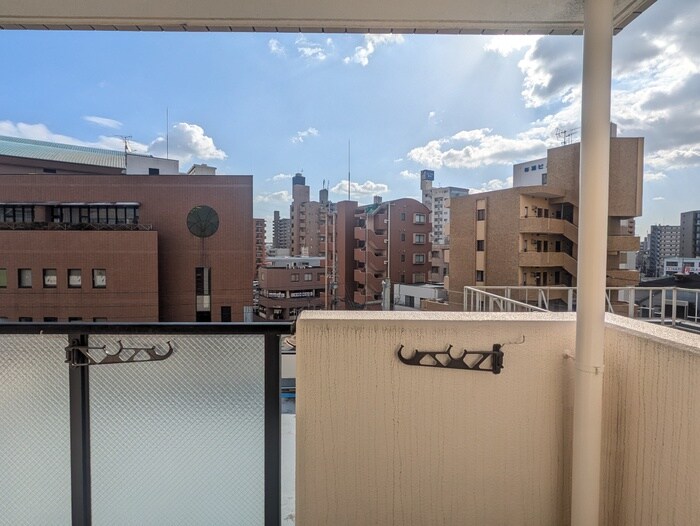 物件内観写真20　(室内からの展望)