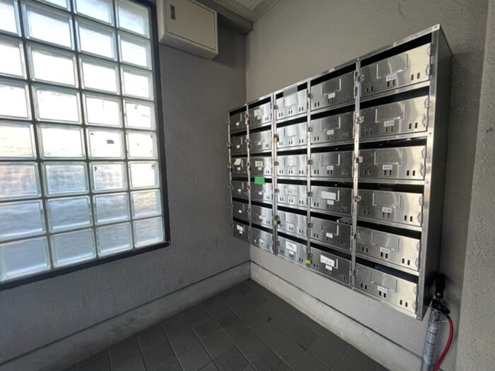 物件外観写真3　(建物設備)