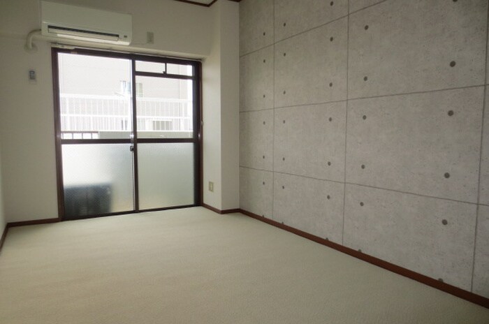 物件内観写真10　(居室)